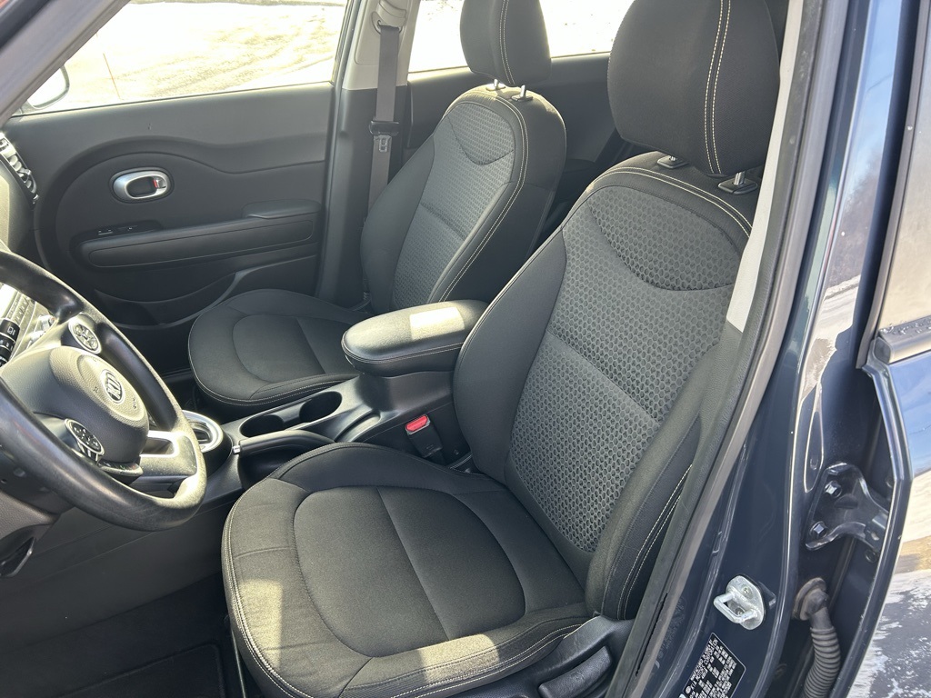 used 2015 Kia Soul car, priced at $6,000
