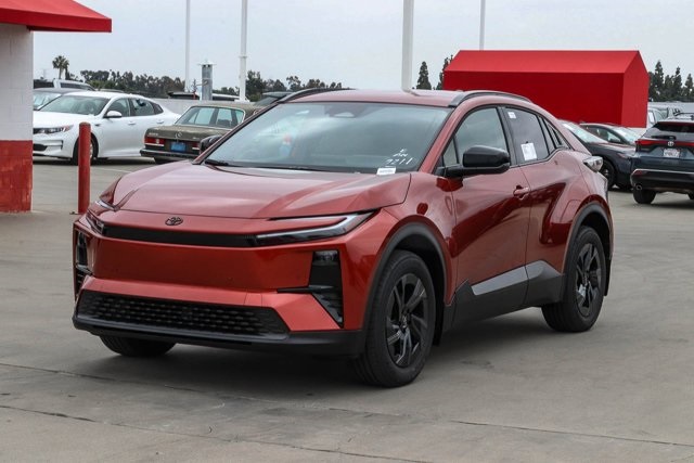 new 2026 Toyota C-HR car, priced at $39,323