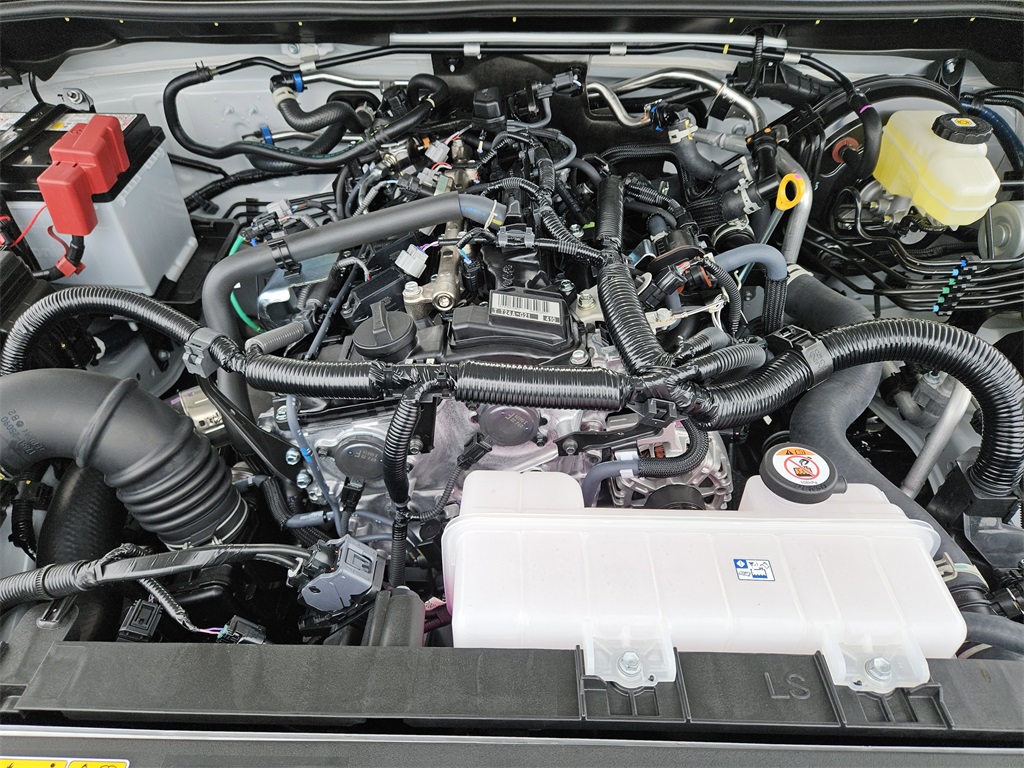 2025 Toyota 4Runner SR5 photo 16
