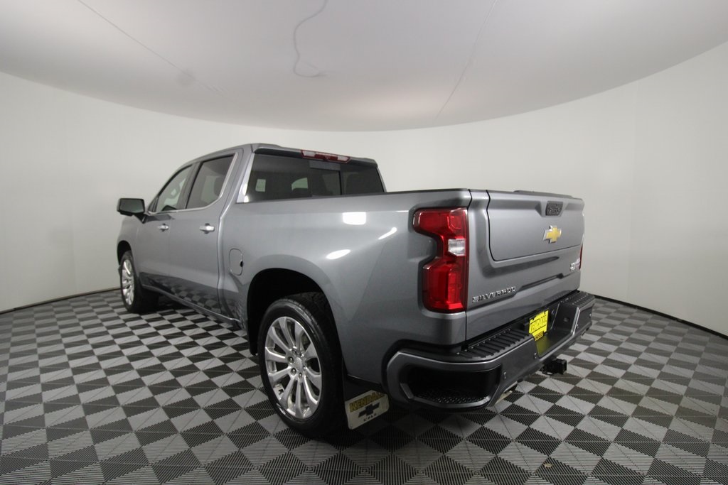Certified Used 2022 Gray Chevrolet High Country image 3