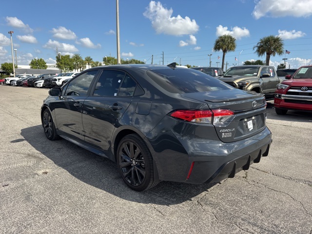 2025 Toyota Corolla SE photo 4