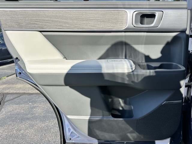 2025 Hyundai Santa Fe Limited photo 23