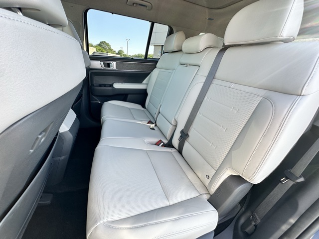 2025 Hyundai Santa Fe Limited photo 24