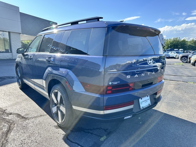 2025 Hyundai Santa Fe Limited photo 7