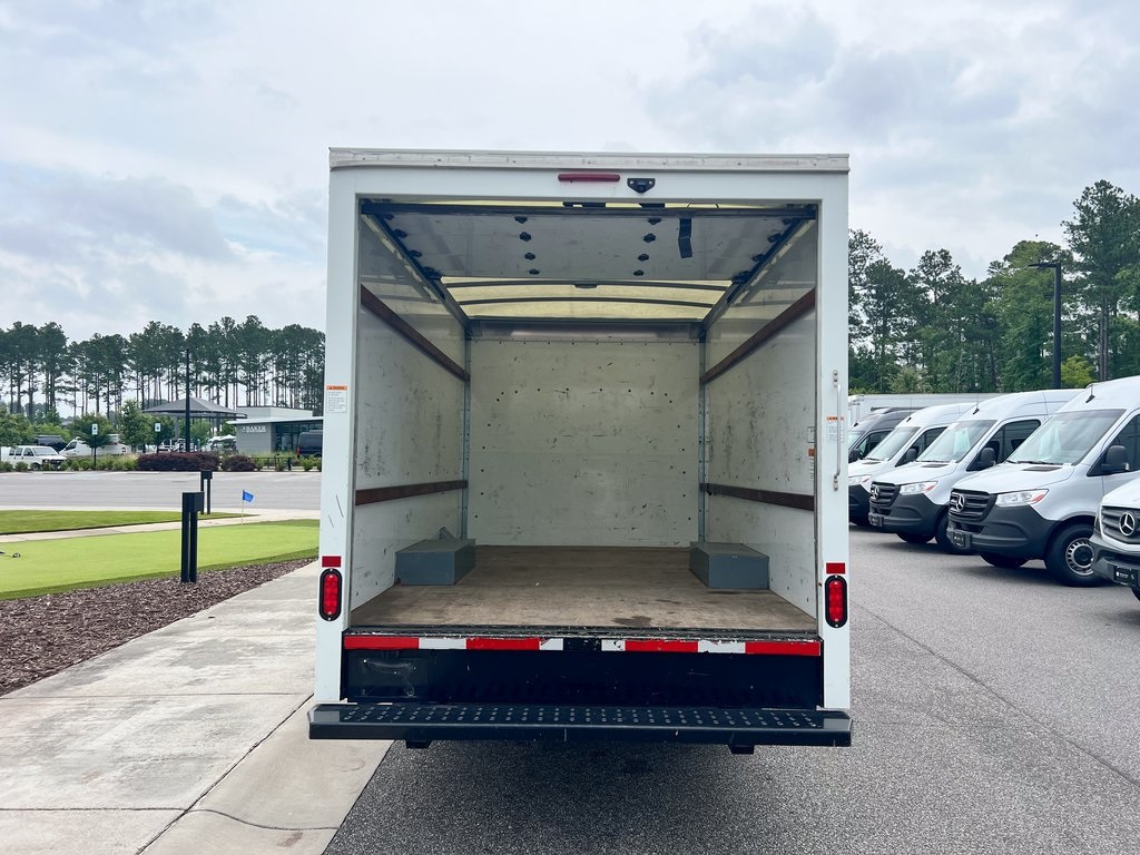 Used 2021 GMC Savana 3500 4x2 Box Van for sale #SP1280 - photo 10