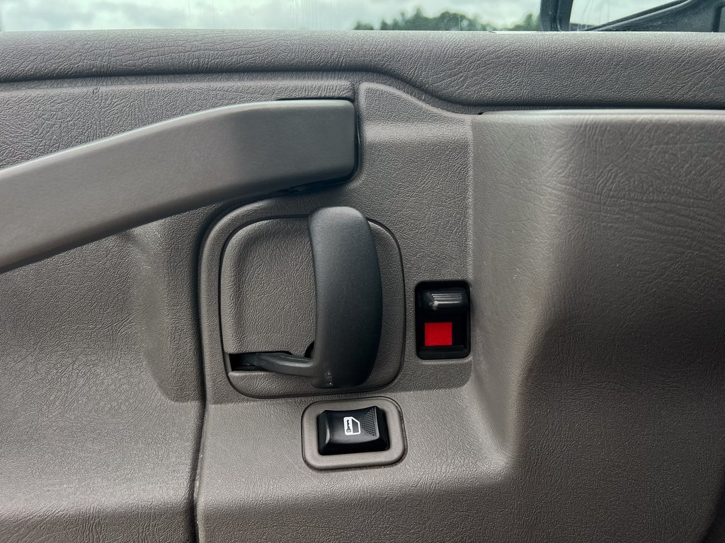 Used 2021 GMC Savana 3500 4x2 Box Van for sale #SP1280 - photo 26