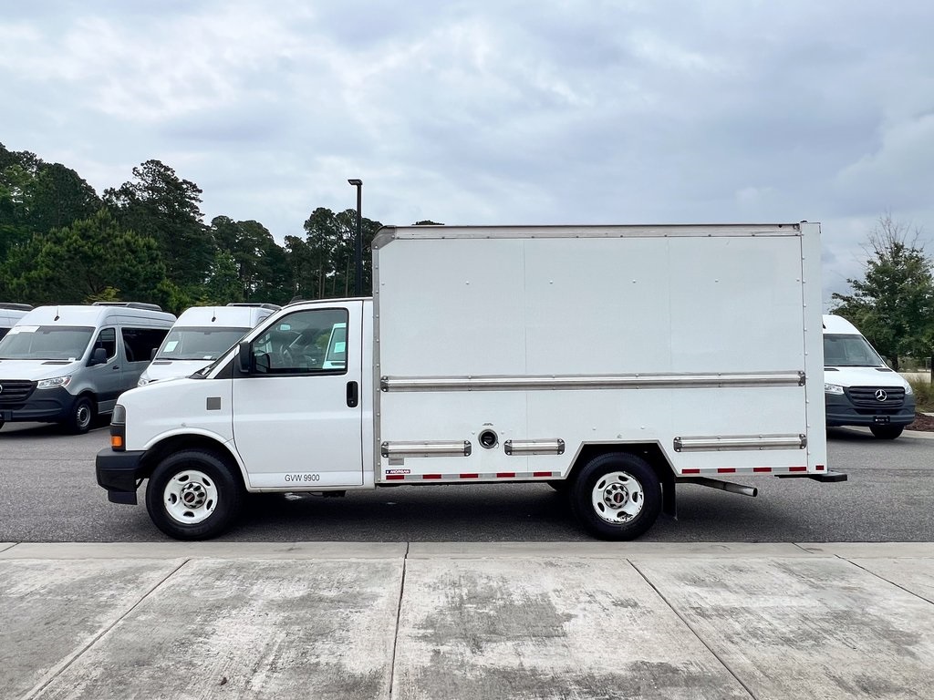 Used 2021 GMC Savana 3500 4x2 Box Van for sale #SP1280 - photo 3