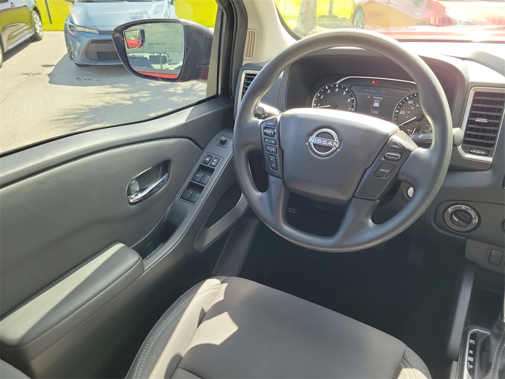 2022 Cardinal Red Tricoat Nissan Frontier SV 4X4 Truck