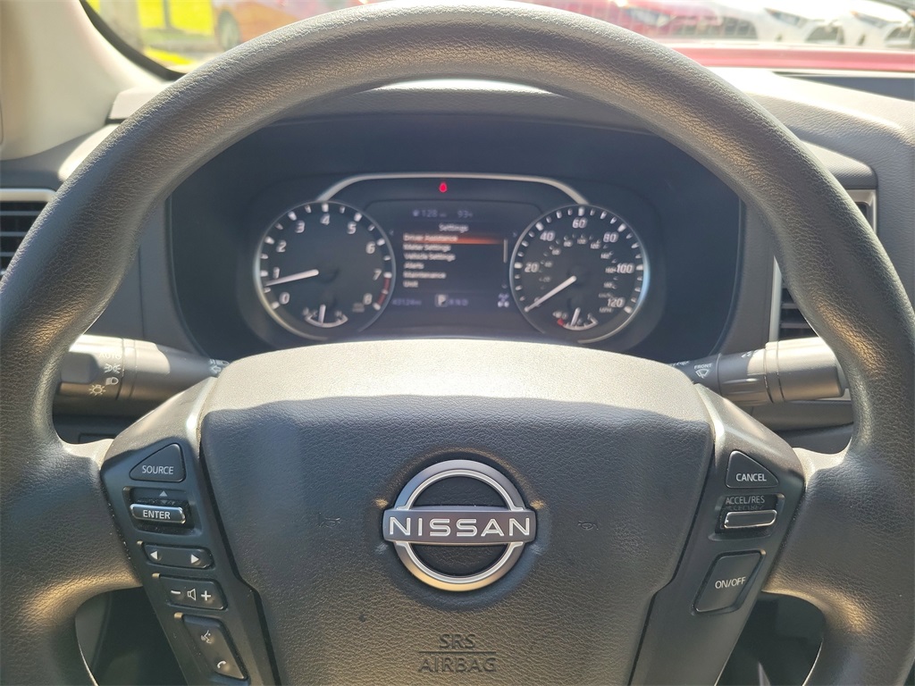 2022 Cardinal Red Tricoat Nissan Frontier SV 4X4 Truck
