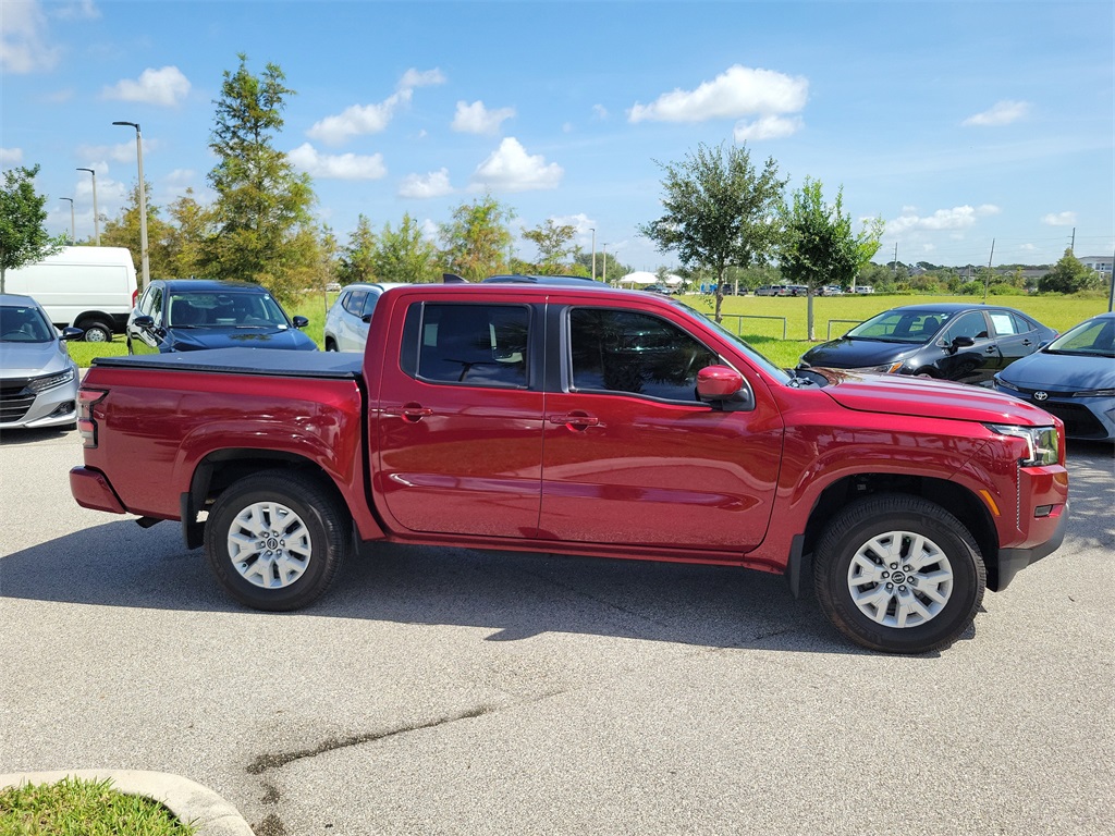 2022 Cardinal Red Tricoat Nissan Frontier SV 4X4 Truck