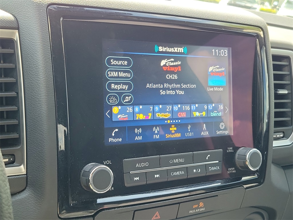 2022 Cardinal Red Tricoat Nissan Frontier SV 4X4 Truck
