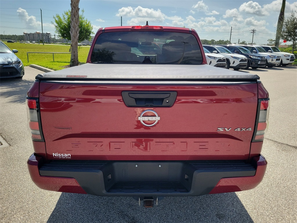 2022 Cardinal Red Tricoat Nissan Frontier SV 4X4 Truck
