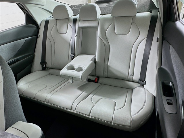 Elantra Limited
