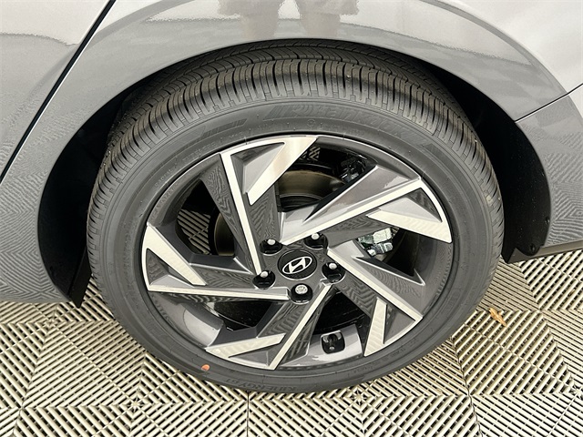 Elantra Limited
