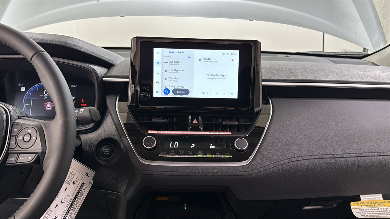 2026 Toyota Corolla Cross LE photo 10
