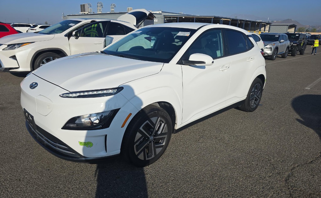 Used 2023 Hyundai Kona EV SE with VIN KM8K23AG8PU168032 for sale in Oxnard, CA