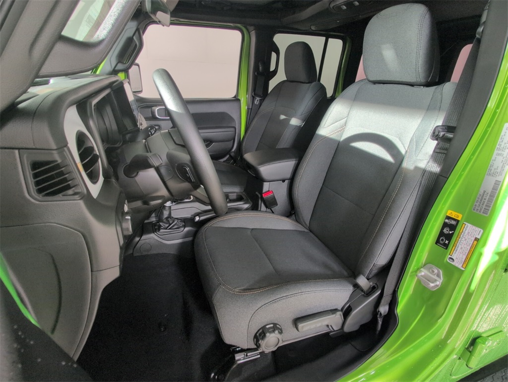 new 2025 Jeep Wrangler car, priced at $30,775