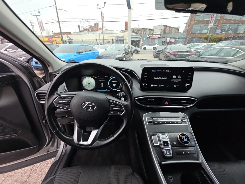 used 2022 Hyundai Santa Fe car, priced at $17,895