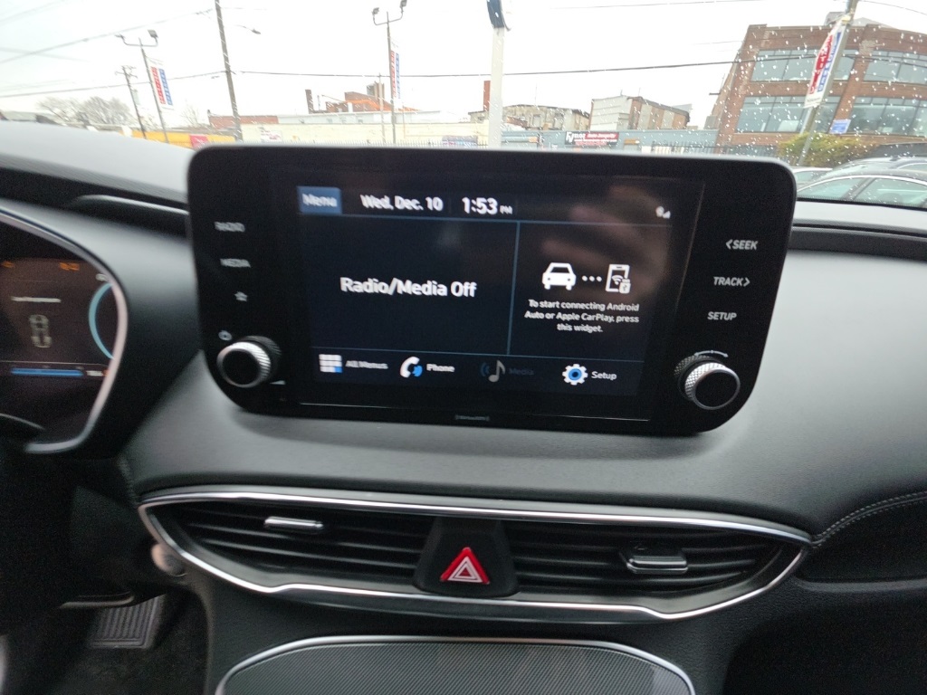 used 2022 Hyundai Santa Fe car, priced at $17,895