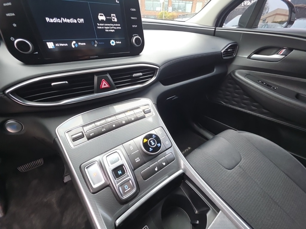 used 2022 Hyundai Santa Fe car, priced at $17,895