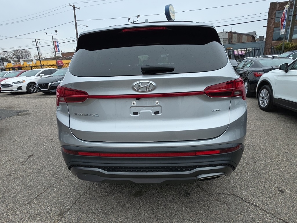 used 2022 Hyundai Santa Fe car, priced at $17,895