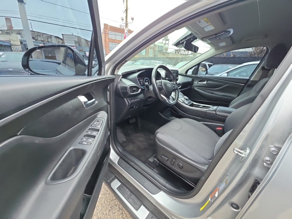 used 2022 Hyundai Santa Fe car, priced at $17,895