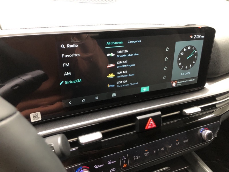 2026 Kia Sportage Hybrid photo 22