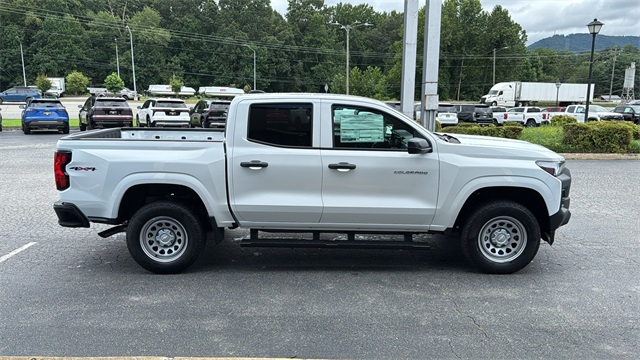 new 2026 Chevrolet Colorado car, priced at $38,345