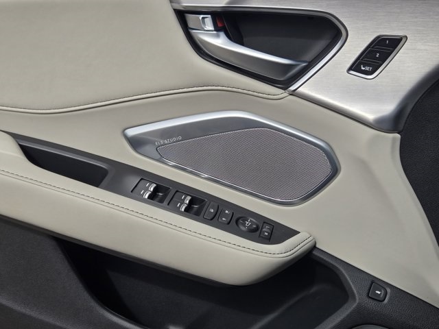 new 2026 Acura RDX car, priced at $49,650