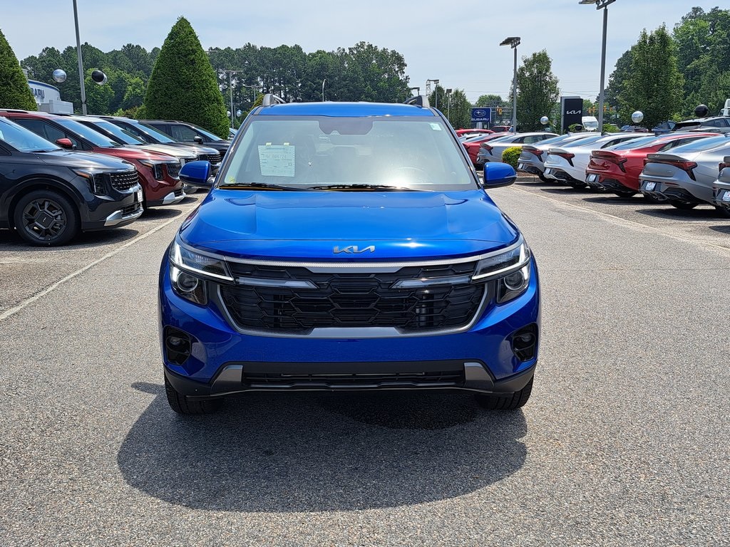 2025 Kia Seltos X-Line SUV AWD 2