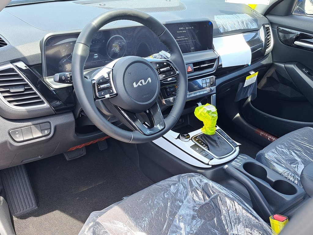 2025 Kia Seltos X-Line SUV AWD 7