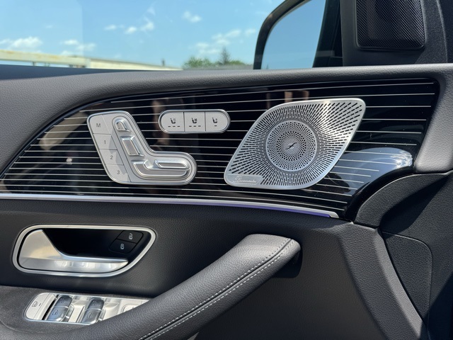 2026 Mercedes Benz GLE 450 4MATIC photo 20