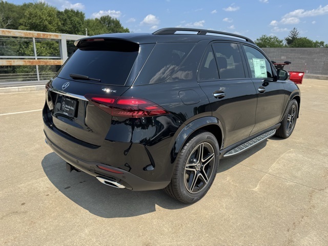2026 Mercedes Benz GLE 450 4MATIC photo 3