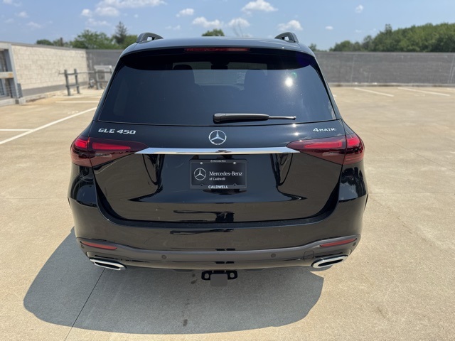 2026 Mercedes Benz GLE 450 4MATIC photo 4