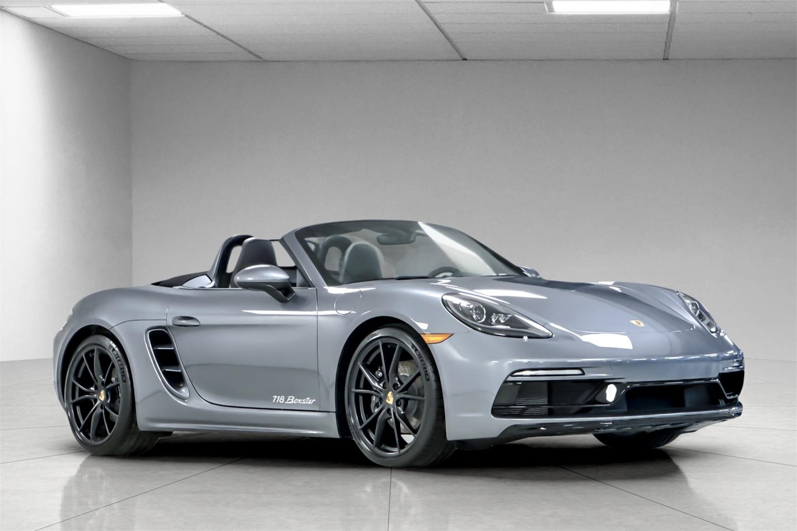 2025 Porsche Boxster Base photo 12