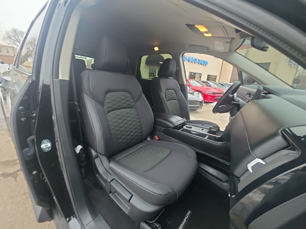 used 2025 Nissan Pathfinder car, priced at $27,895