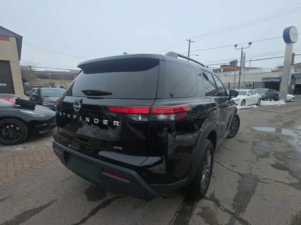 used 2025 Nissan Pathfinder car, priced at $27,895