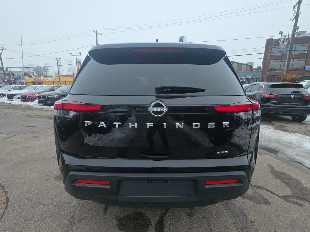 used 2025 Nissan Pathfinder car, priced at $27,895