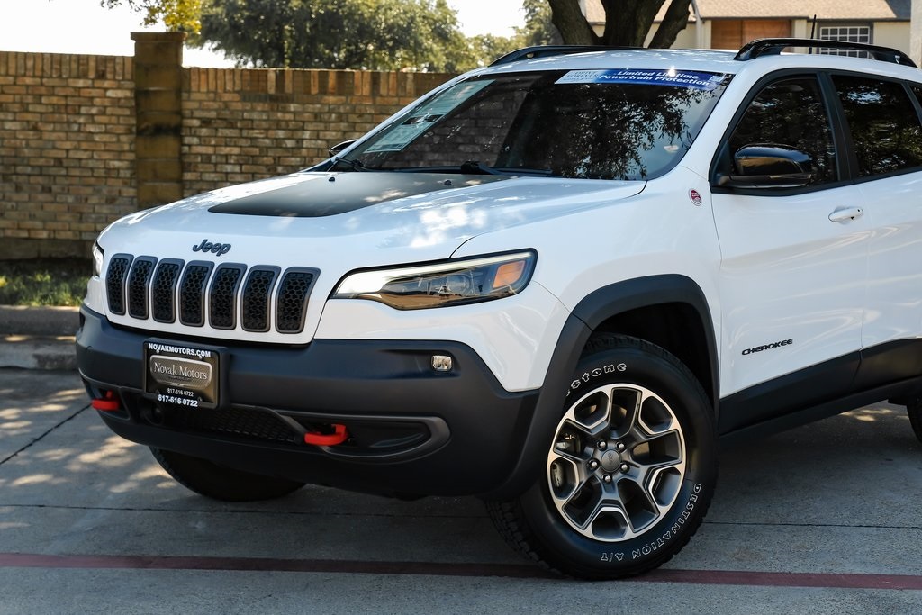 used 2022 Jeep Cherokee car, priced at $23,969