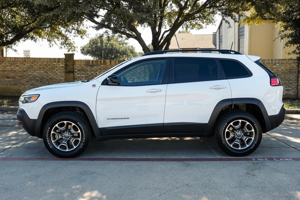used 2022 Jeep Cherokee car, priced at $23,969