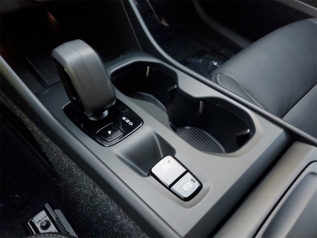 used 2025 Volvo XC40 car, priced at $28,795