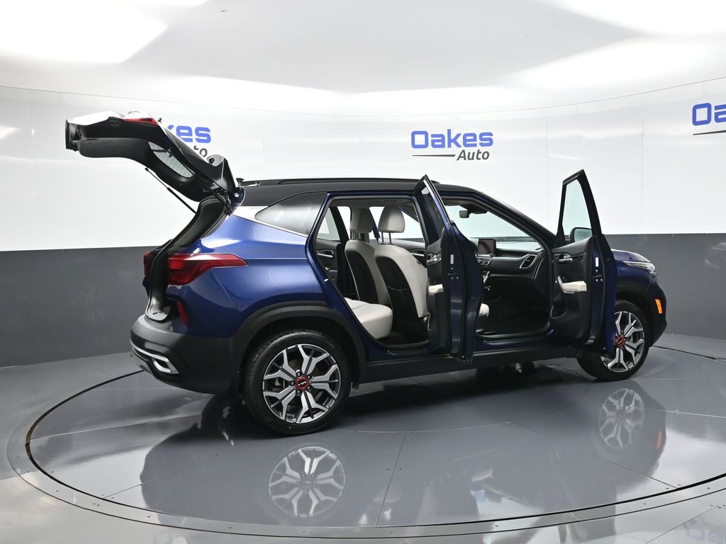 2023 Kia Seltos SX photo 52