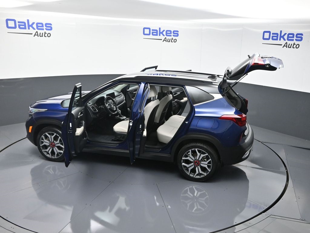 2023 Kia Seltos SX photo 57