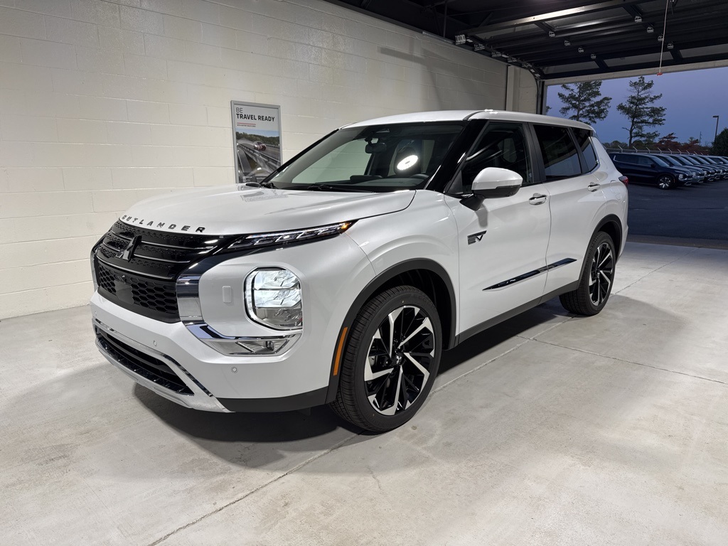 2025 Mitsubishi Outlander Plug-in Hybrid SE