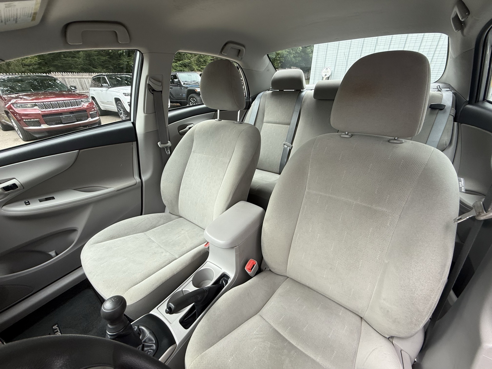 2013 Silver Toyota Corolla L FWD Sedan