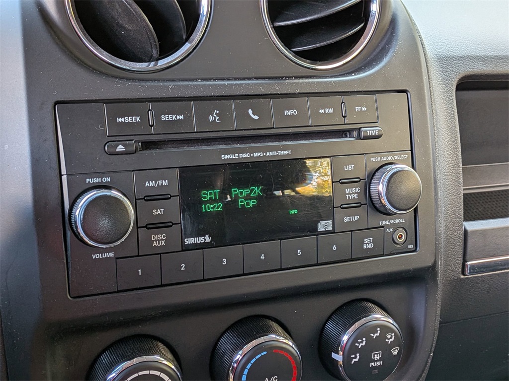 2014 Jeep Patriot High Altitude photo 15