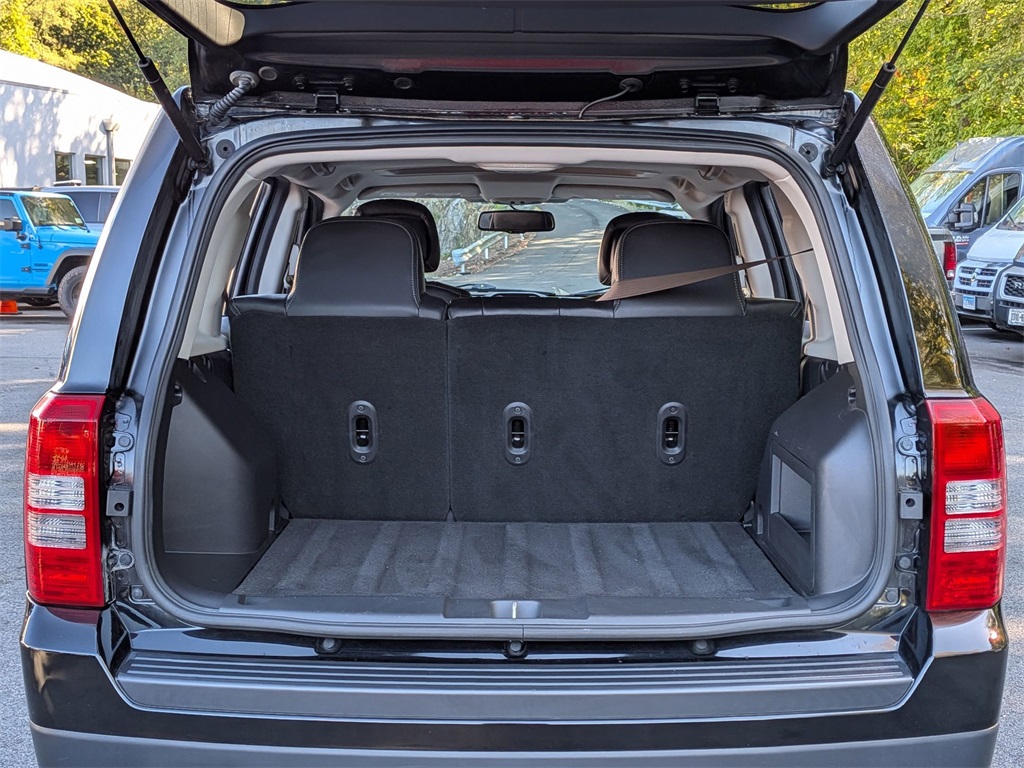 2014 Jeep Patriot High Altitude photo 5