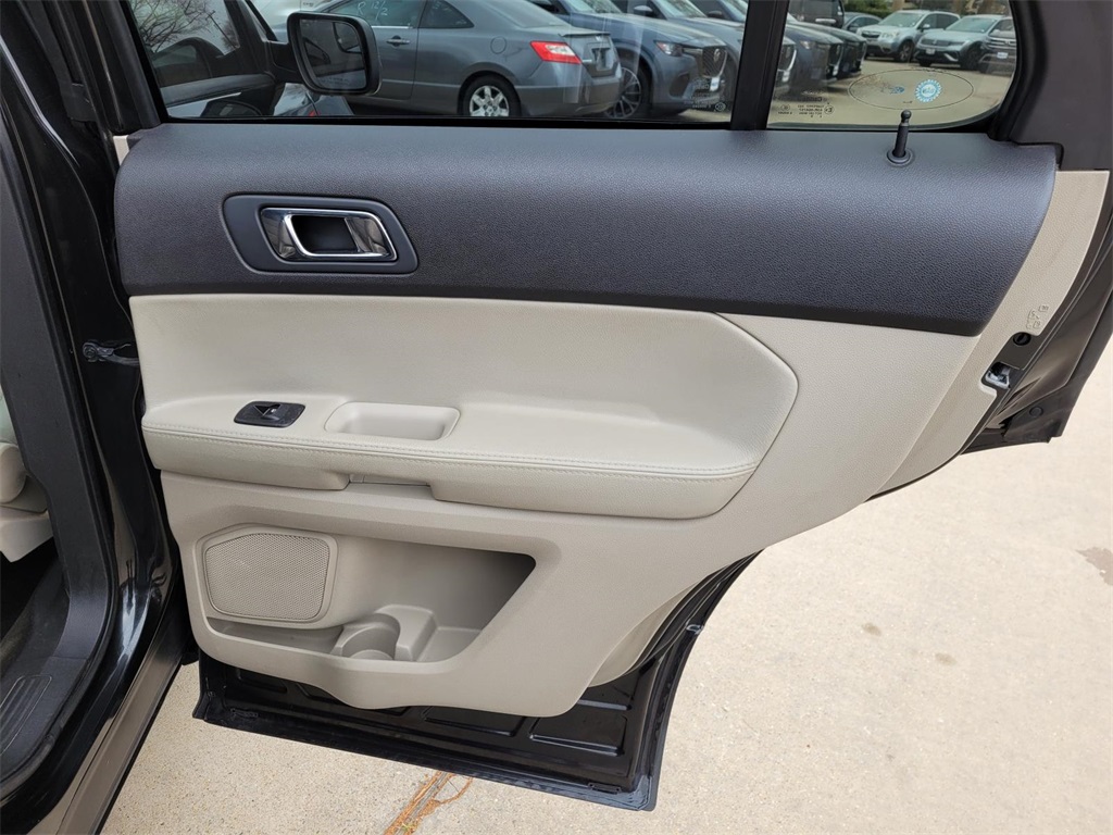 used 2015 Ford Explorer car, priced at $6,650