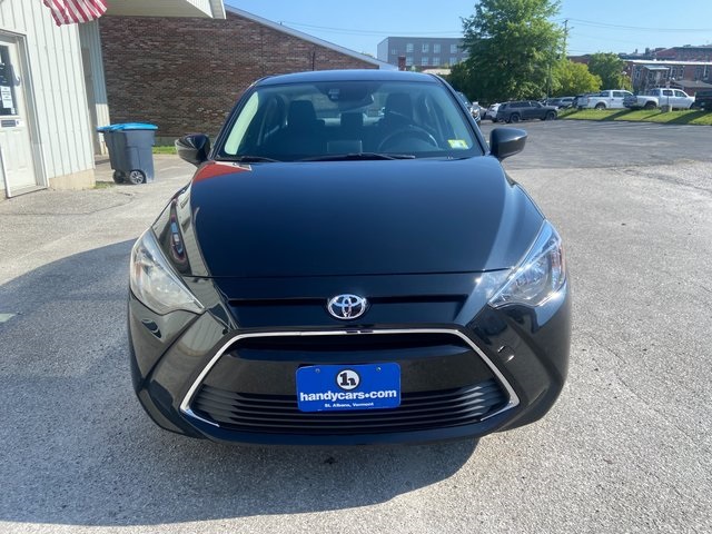 Used 2018 Toyota Yaris iA Base with VIN 3MYDLBYV3JY326310 for sale in Saint Albans City, VT