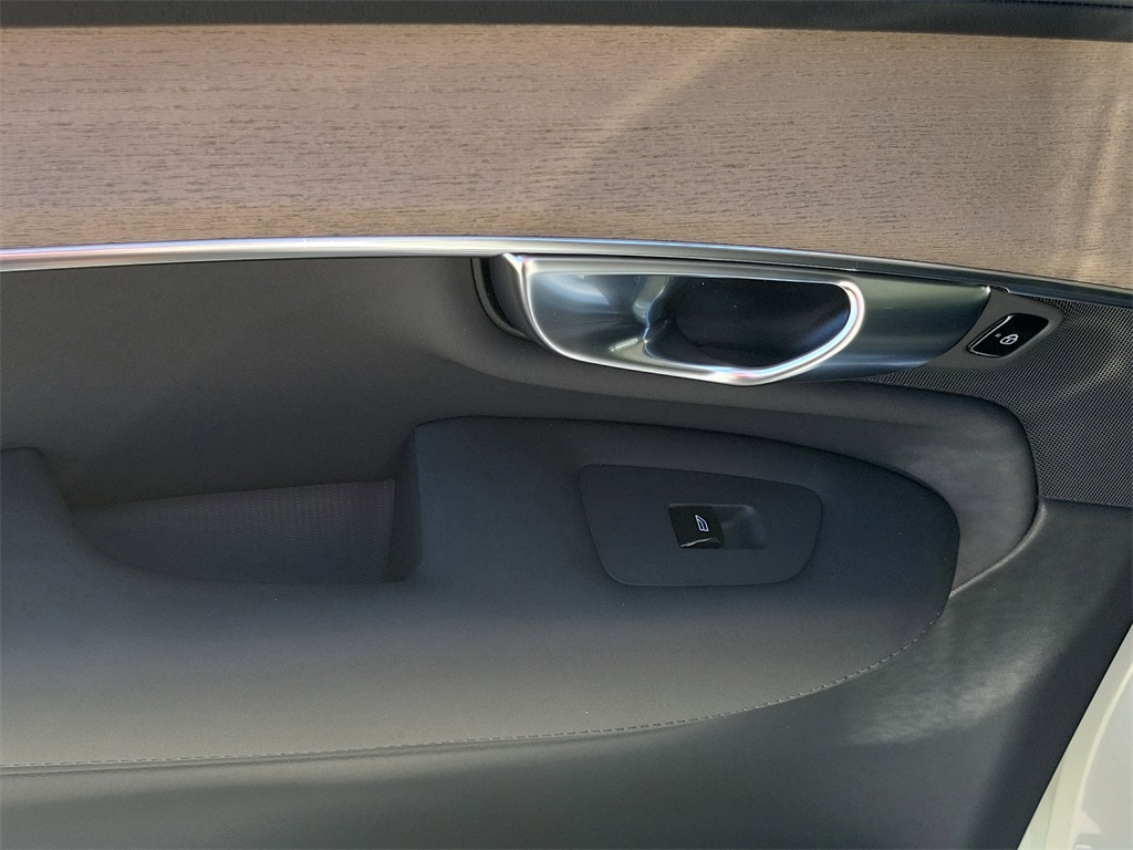 new 2026 Volvo XC90 car, priced at $63,845